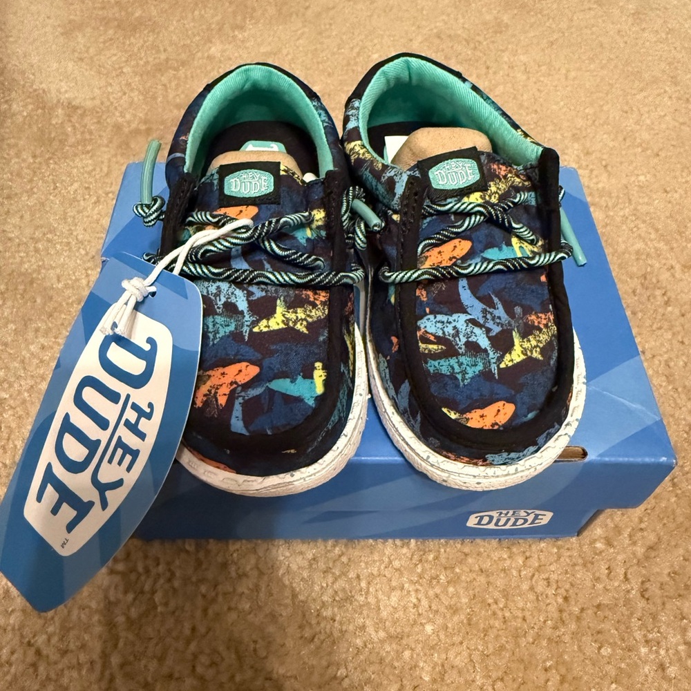 Hey Dude Kids' Canvas Boat Shoes - Navy sharks